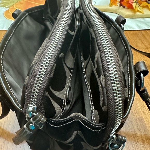 Coach shoulder bag - Picture 4 of 7